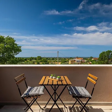 Tatil Evi Delfar