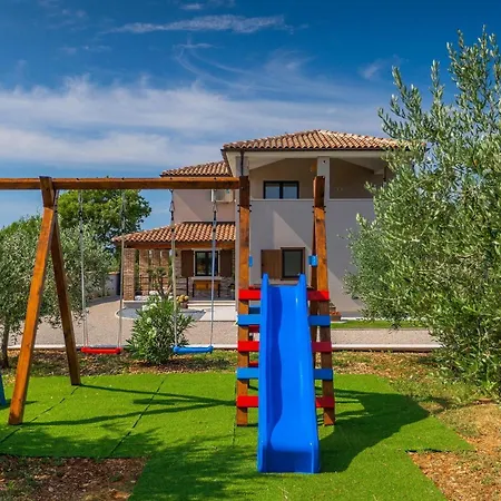 Delfar Tatil Evi