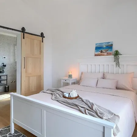 펜션 Delfar Galižana