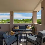 Hébergement de vacances Delfar