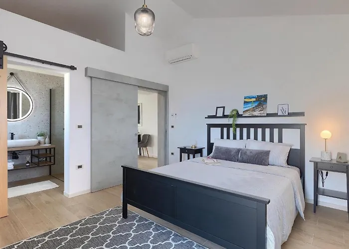 Delfar Ferienhaus Galižana